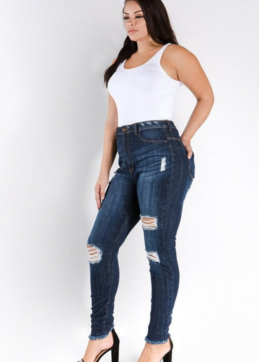 Sophia Curvy Distressed Jeans